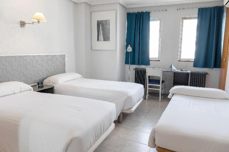 Hotel Alda Centro Palencia Room photo